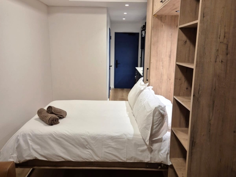 0 Bedroom Property for Sale in Sea Point Western Cape